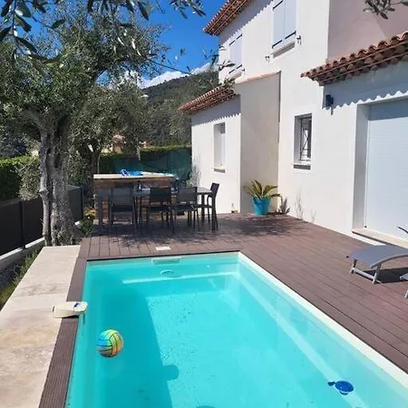 Nice, Magnifique Vue Avec Piscine * ニース