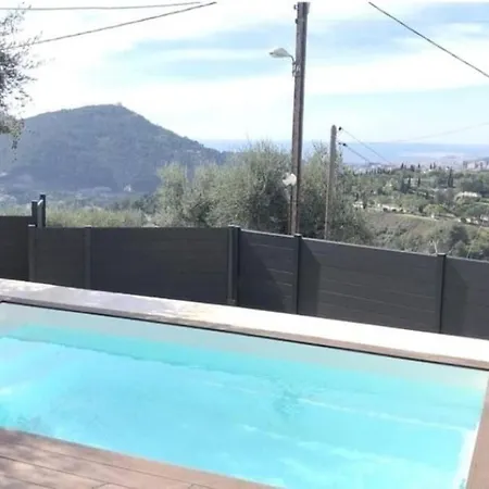 别墅 Nice, Magnifique Vue Avec Piscine 尼斯