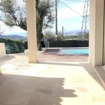 Nice, Magnifique Vue Avec Piscine *
