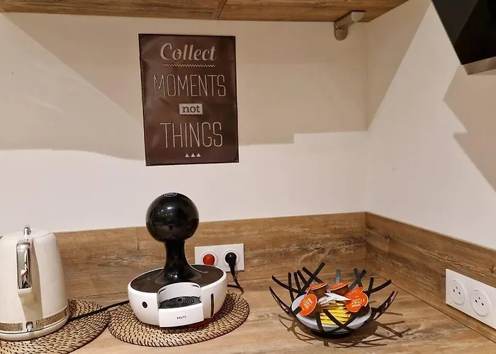 Nice, Magnifique Vue Avec Piscine نيس