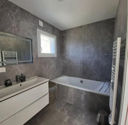 فيلة Nice, Magnifique Vue Avec Piscine